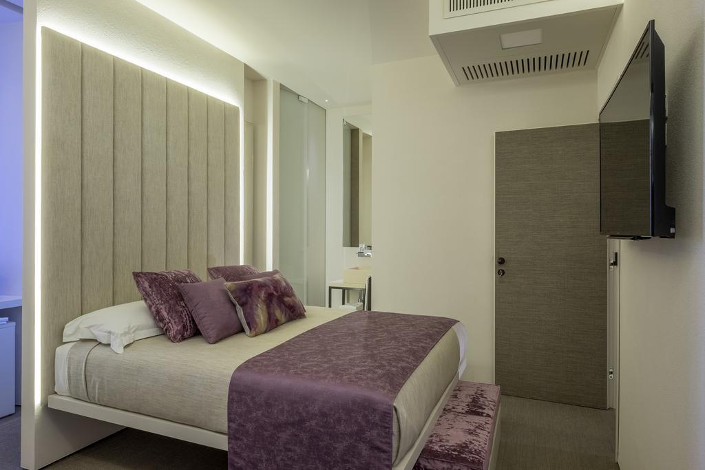Room 230 Roma Luxury Suites חדר תמונה